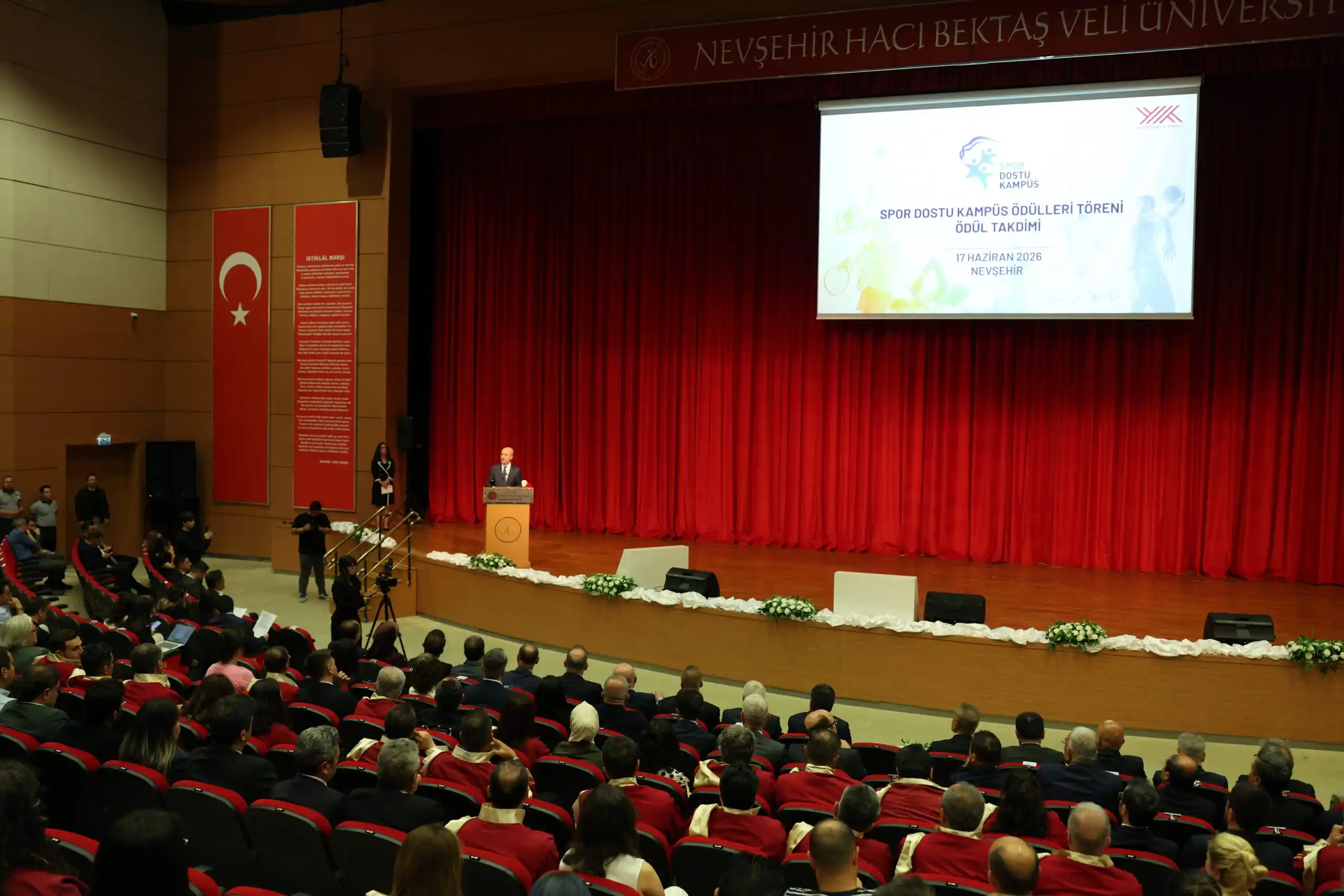YÖK’ten Üniversitemize Spor Dostu Kampüs Ünvanı galeri görseli