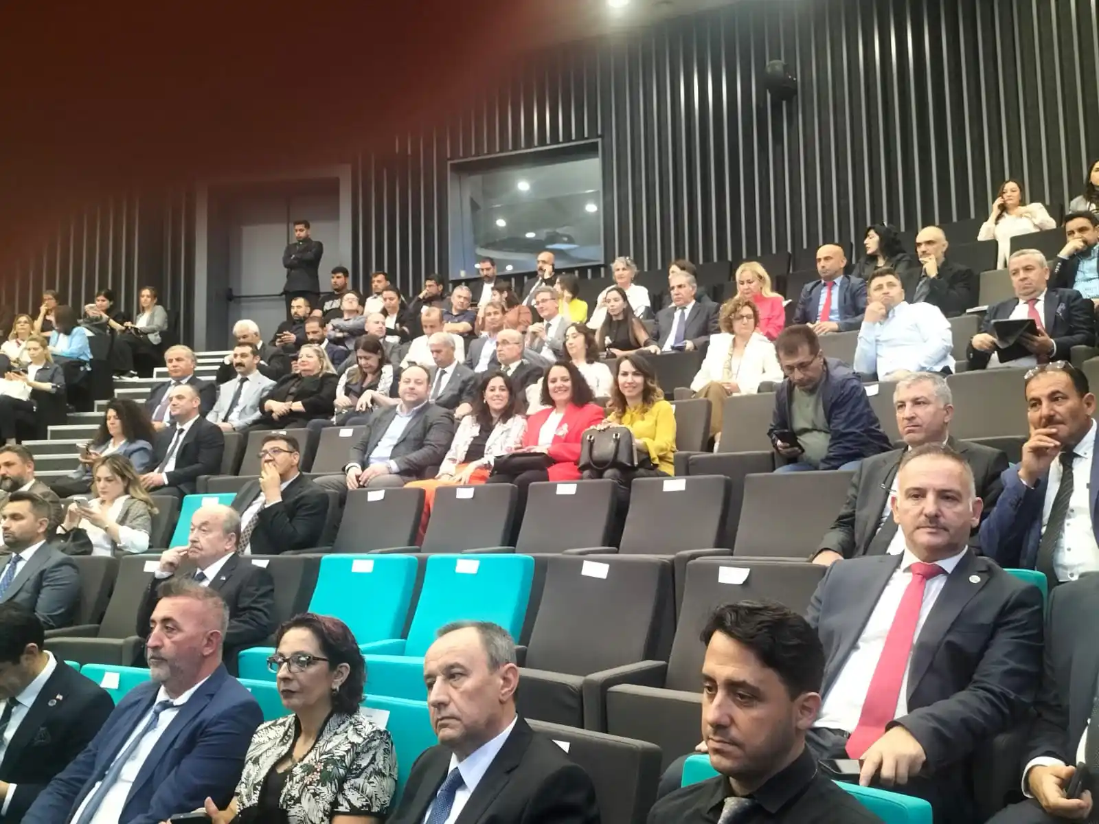 Üniversitemiz Heyeti, Tarım ve Orman Bakanlığı Tarafından Düzenlenen "Kentler Susamadan" Programına Katıldı