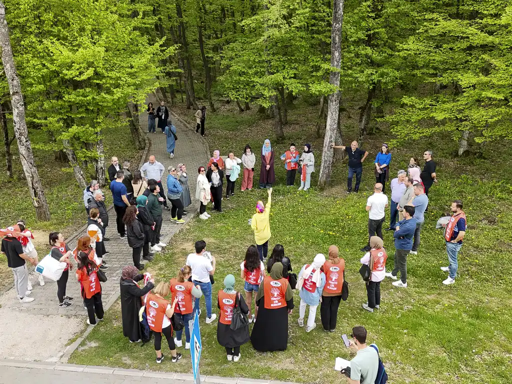 Gölköy'de "Doğanın Farkında mıyız?" Yürüyüşü Doğayla Bütünleşme Çağrısı Yaptı galeri görseli