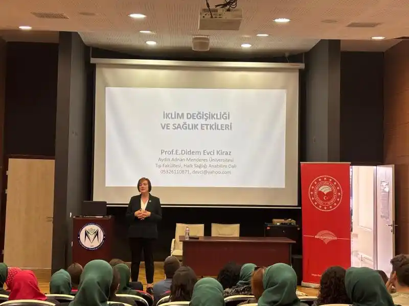 BAİBÜ'de "Geleceği Yeşerten Eller: Tarımda Çalışan Kadınlar İçin İklim Direnci ve Sürdürülebilir Yeşil Çözümler Eğitimi" Başarıyla Gerçekleşti galeri görseli