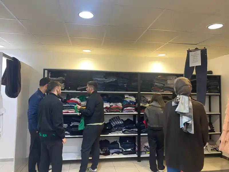 BAİBÜ Butik Yeniden Öğrencilerin Hizmetinde! galeri görseli