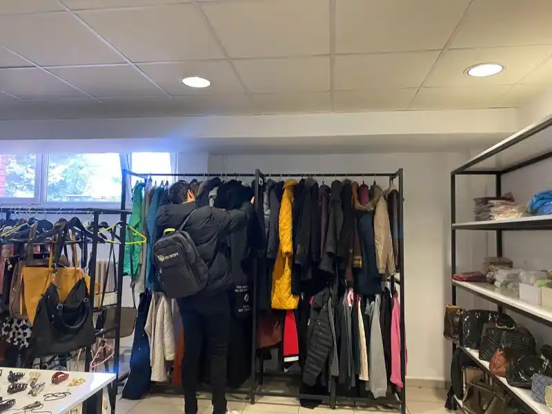 BAİBÜ Butik Yeniden Öğrencilerin Hizmetinde! galeri görseli