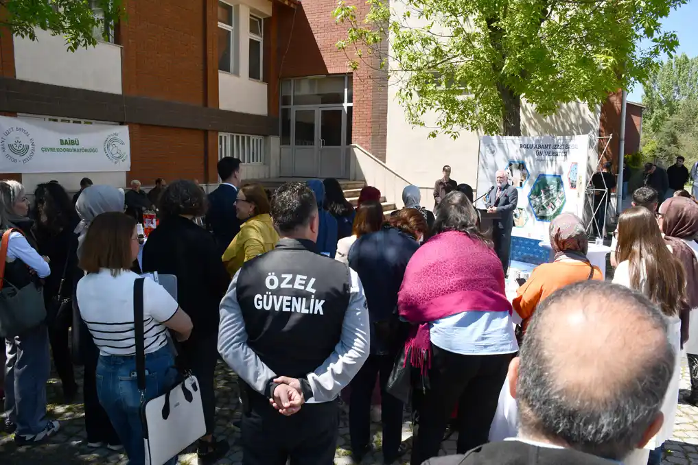 BAİBÜ BUTİK, Sürdürülebilir Modaya Yeni Bir Nefes Getirdi! galeri görseli