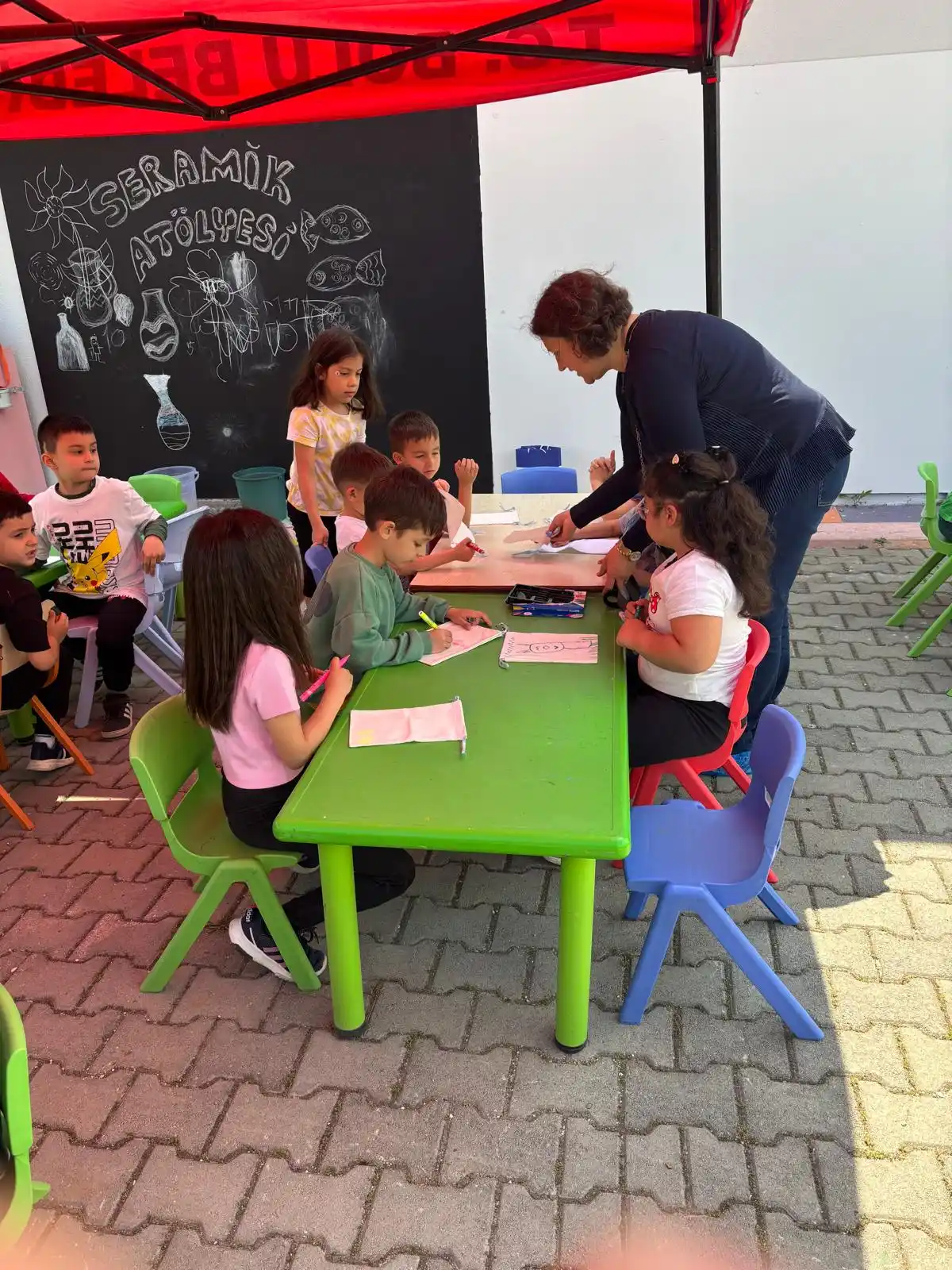 Bolu Anaokulu'nda Geri Dönüşüm ve Çevre Farkındalığı Eğitimi Düzenlendi galeri görseli
