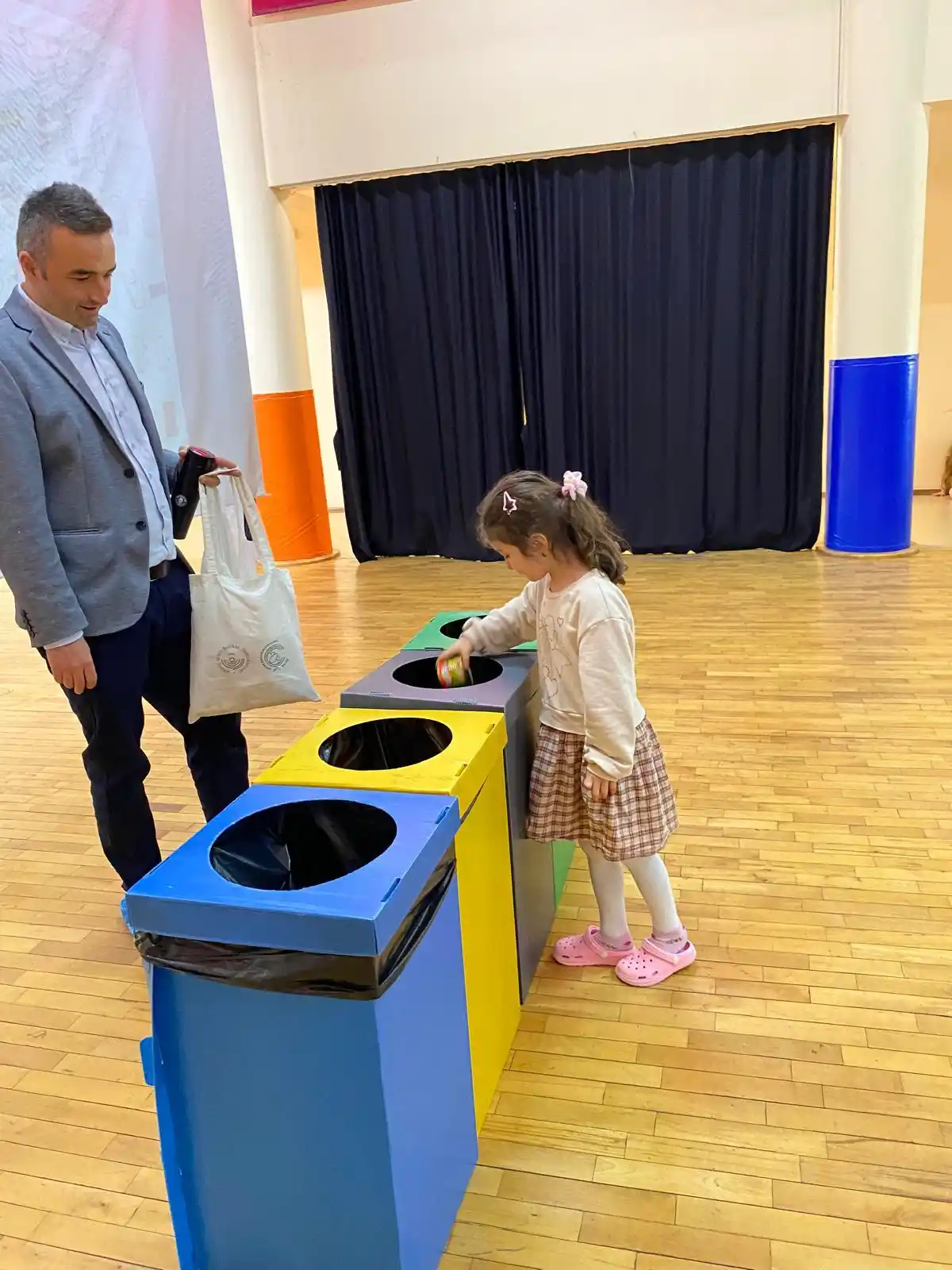 Bolu Bağışçılar Vakfı Anaokulu'nda 30 Mart Sıfır Atık Etkinlikleri Gerçekleştirildi! galeri görseli